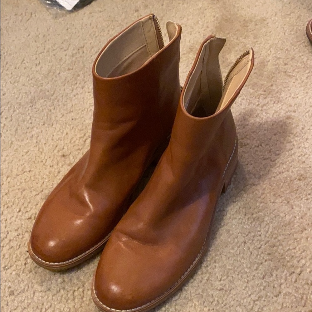 Sperry cognac/tan leather boots